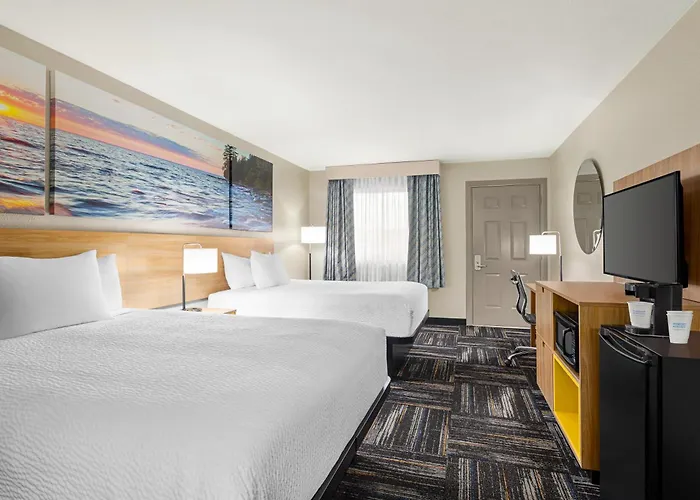 Days Inn By Wyndham Paris